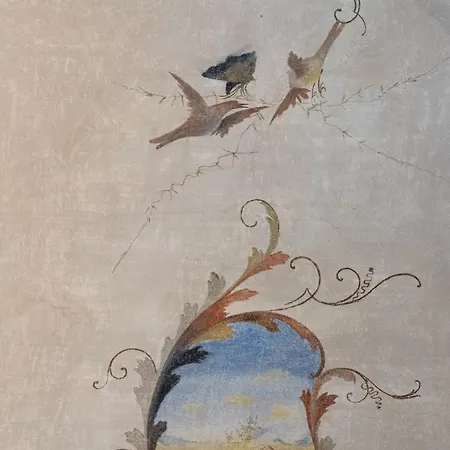 Gli Ippocastani - Free Parking - Old Town - Elegant & Spacious Апартаменты Л'Акуила