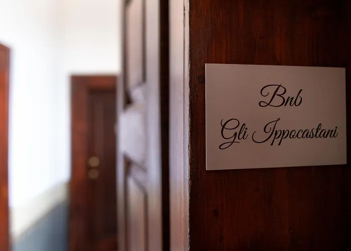 Gli Ippocastani - Free Parking - Old Town - Elegant & Spacious Apartmán *