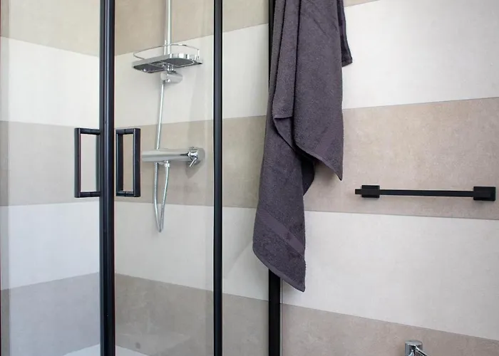 Gli Ippocastani - Free Parking - Old Town - Elegant & Spacious *